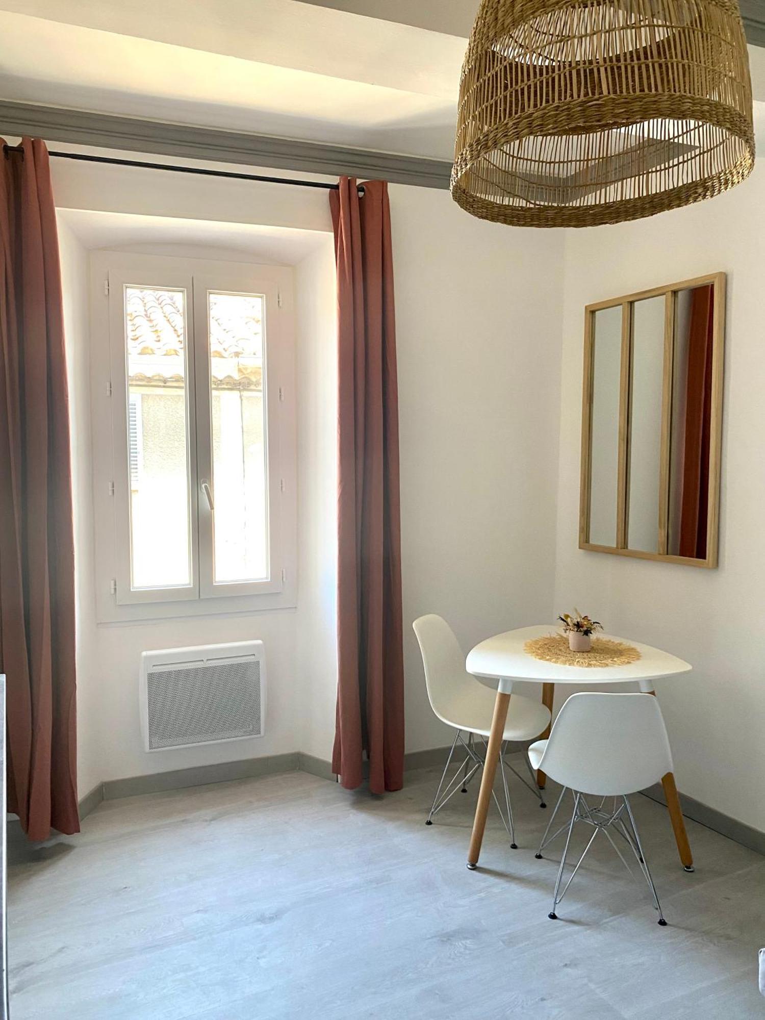 Le Studio En Provence Saint Didier  Extérieur photo